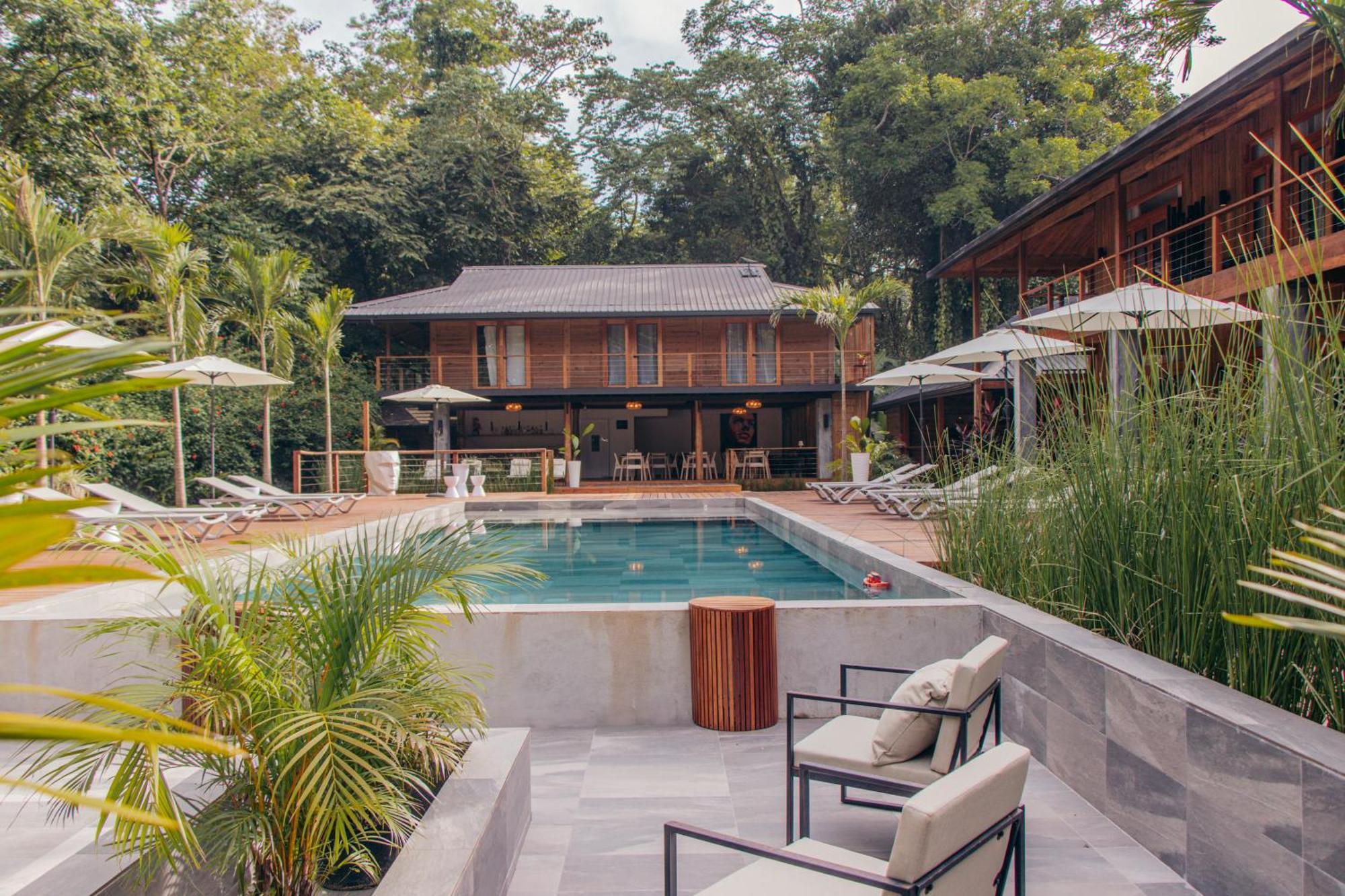 S Boutique Hotel Bocas Town Bagian luar foto