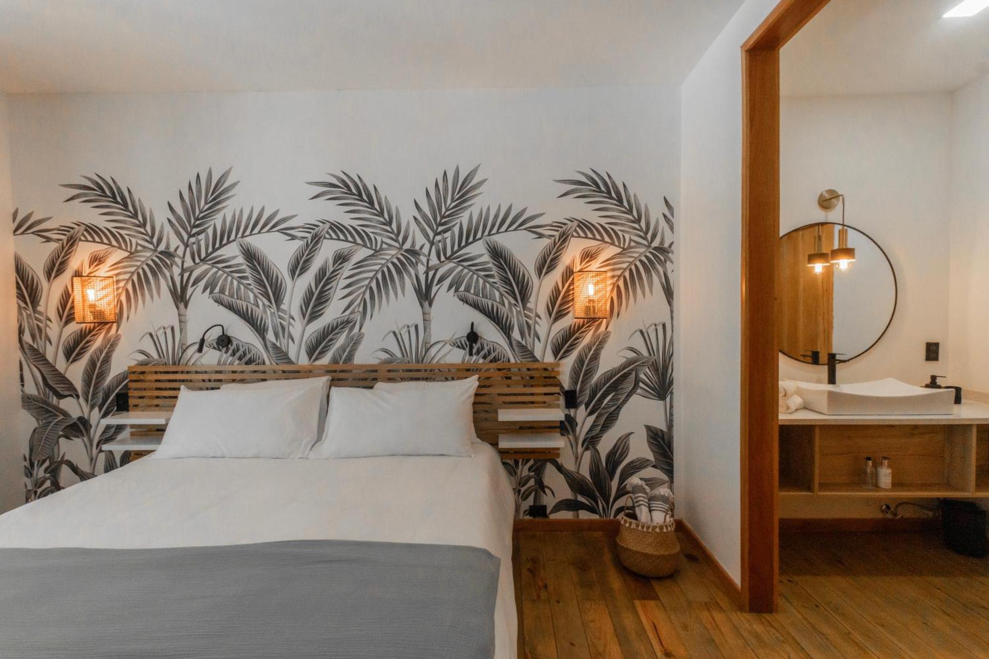 S Boutique Hotel Bocas Town Bagian luar foto