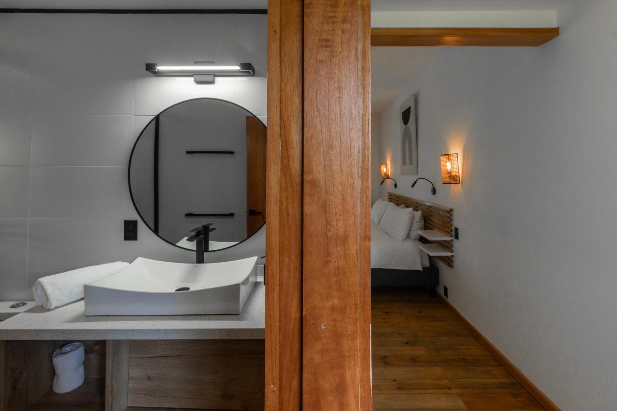 S Boutique Hotel Bocas Town Bagian luar foto